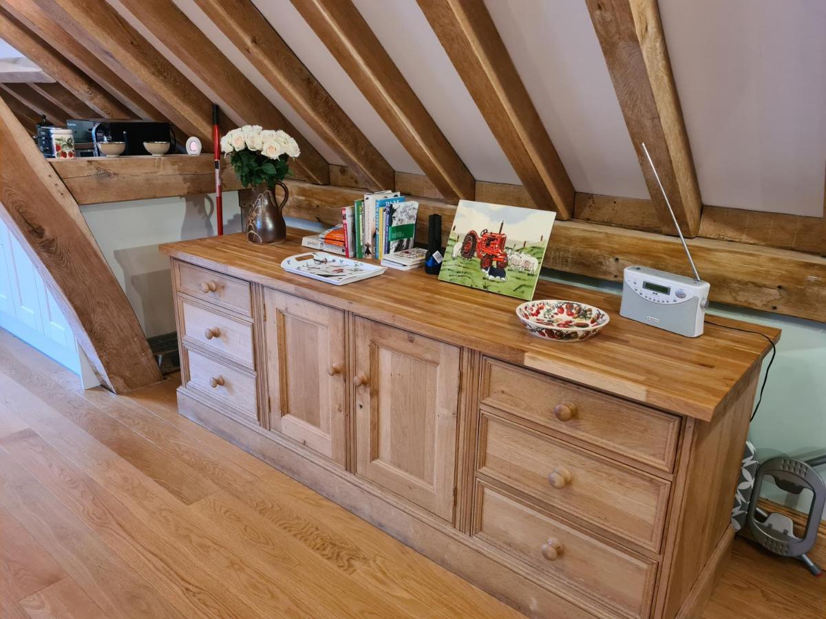 Renovated Loft On Working Farm Appartement Mayfield  Buitenkant foto